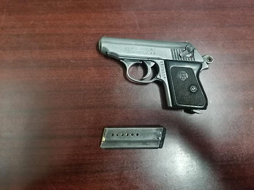 Mecánicos desarmaron a asaltante y lo entregaron a las autoridades