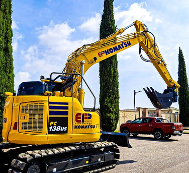 SCAVATORE GIALLO.jpg