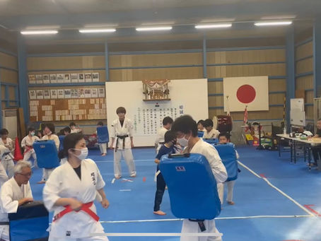 空手は初段から。