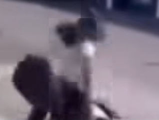 Estudiante de secundaria es agredida físicamente fuera de secundaria
