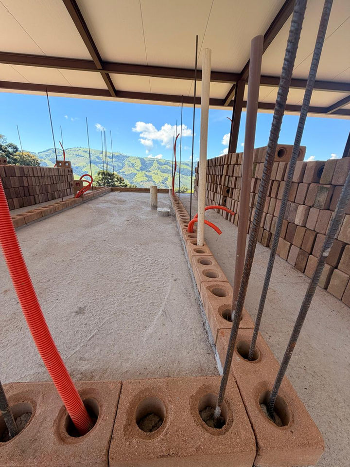 Obra Casa M/P Tijolo ecológico