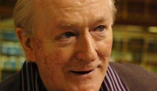 Muere Tony Barrow, jefe de prensa de los Beatles