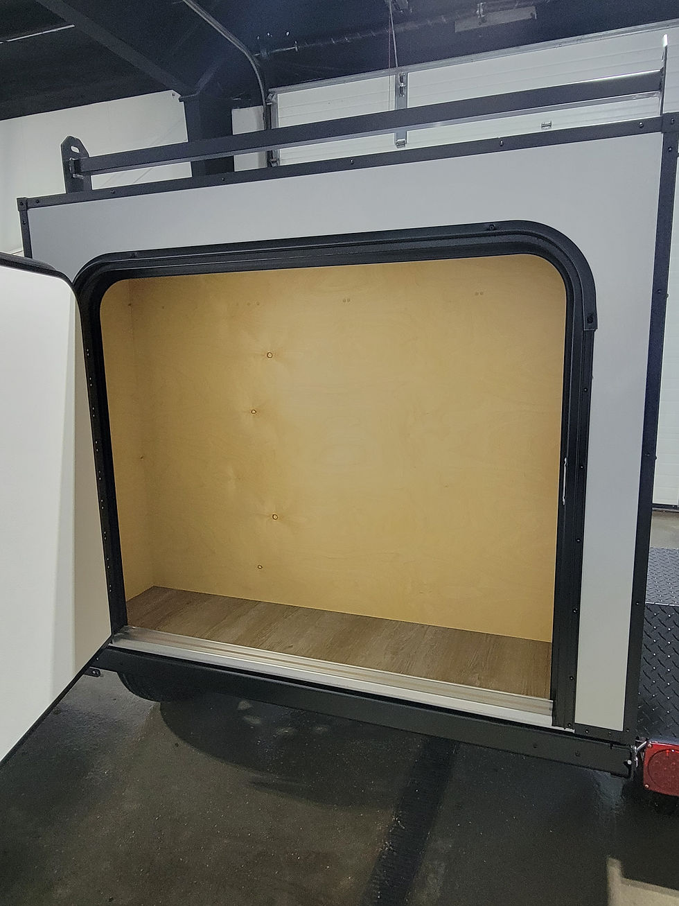 Thumbnail: Silver Mist Extreme