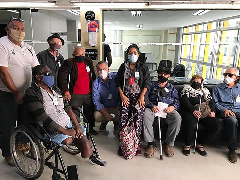 Palestra e discussão para promover acessibilidade ao deficiente físico.
