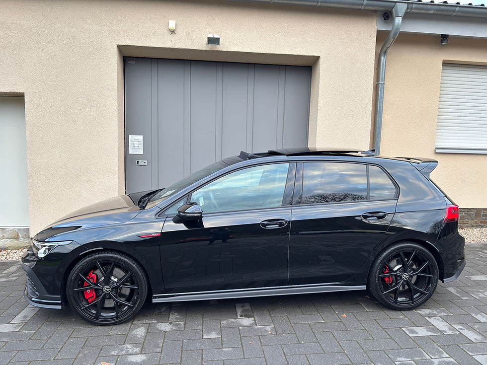 Miniaturbild: Volkwagen Golf 8 VIII GTi Clubsport Black Style