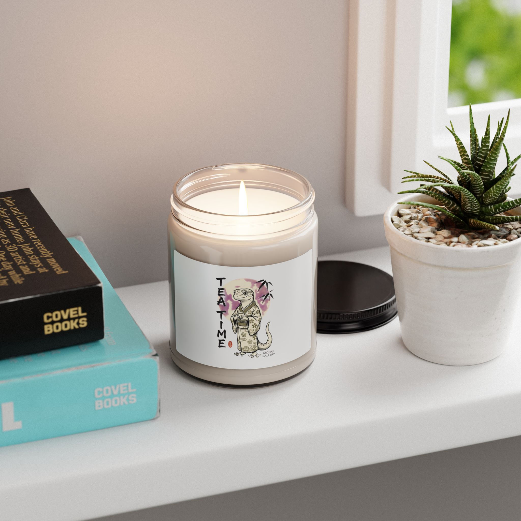 Zen Japanese Scented Soy Candle — 9oz Jar with Kawaii Lizard in Kimono Design