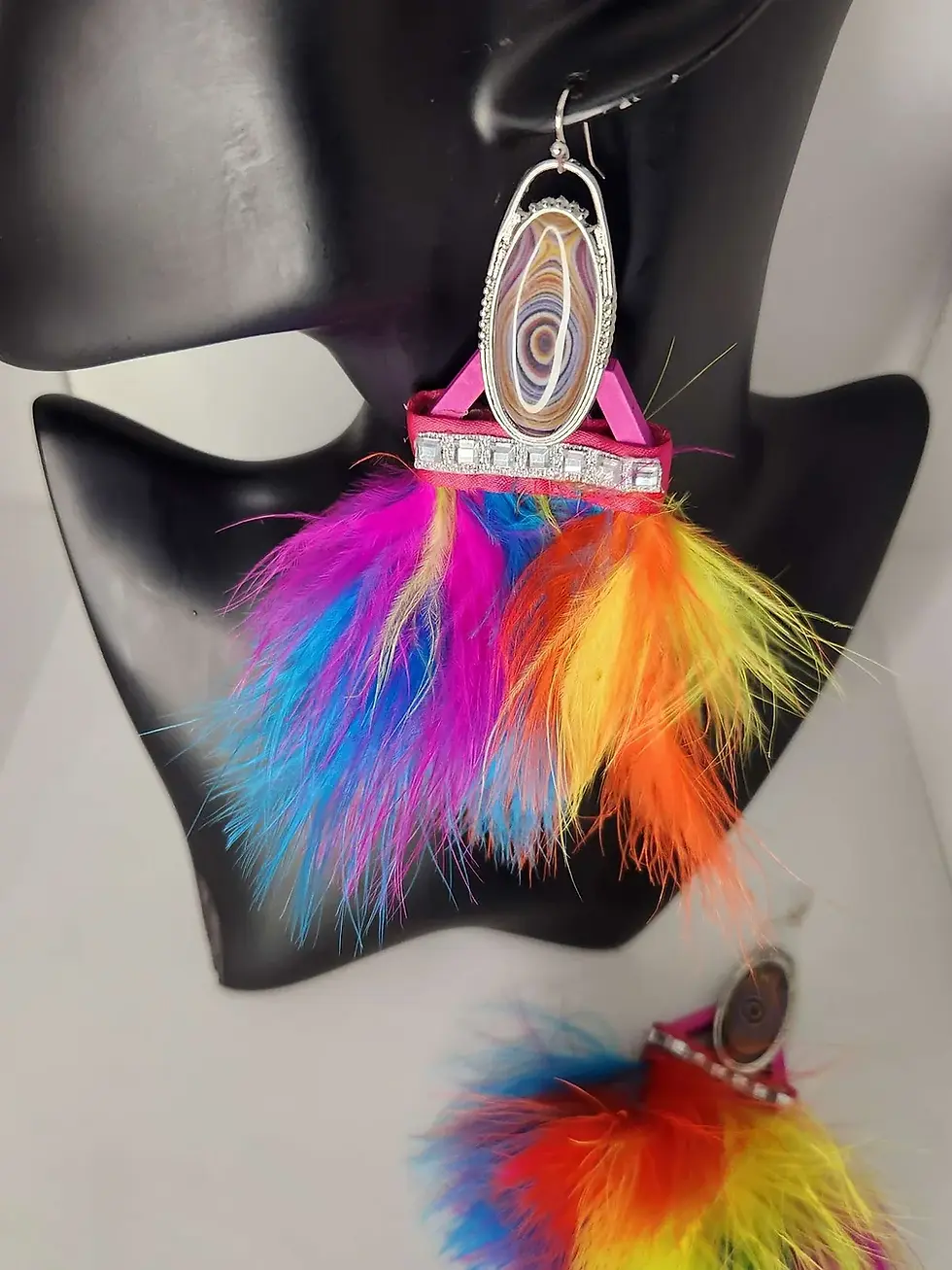 Thumbnail: Elegant Feather Earrings