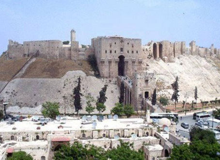 عطر النبض ... - مصطفى الحاج حسين