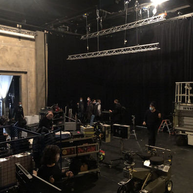 borniolage complet du plateau de tournage pour tournage sur fond noir