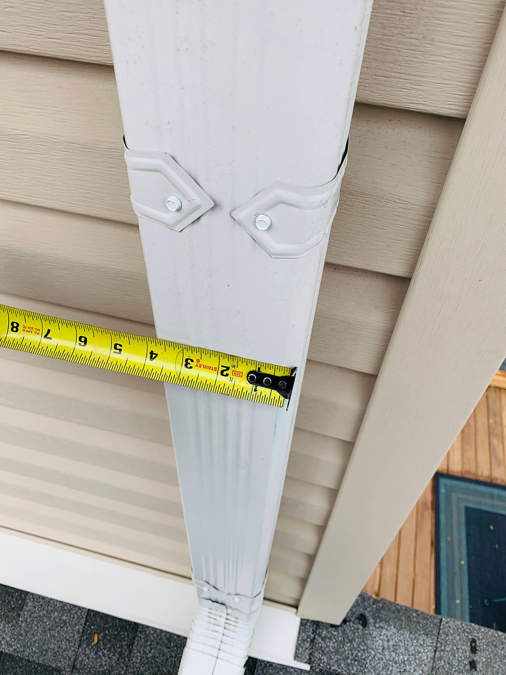 measurement of white 4 inch gutter downspout