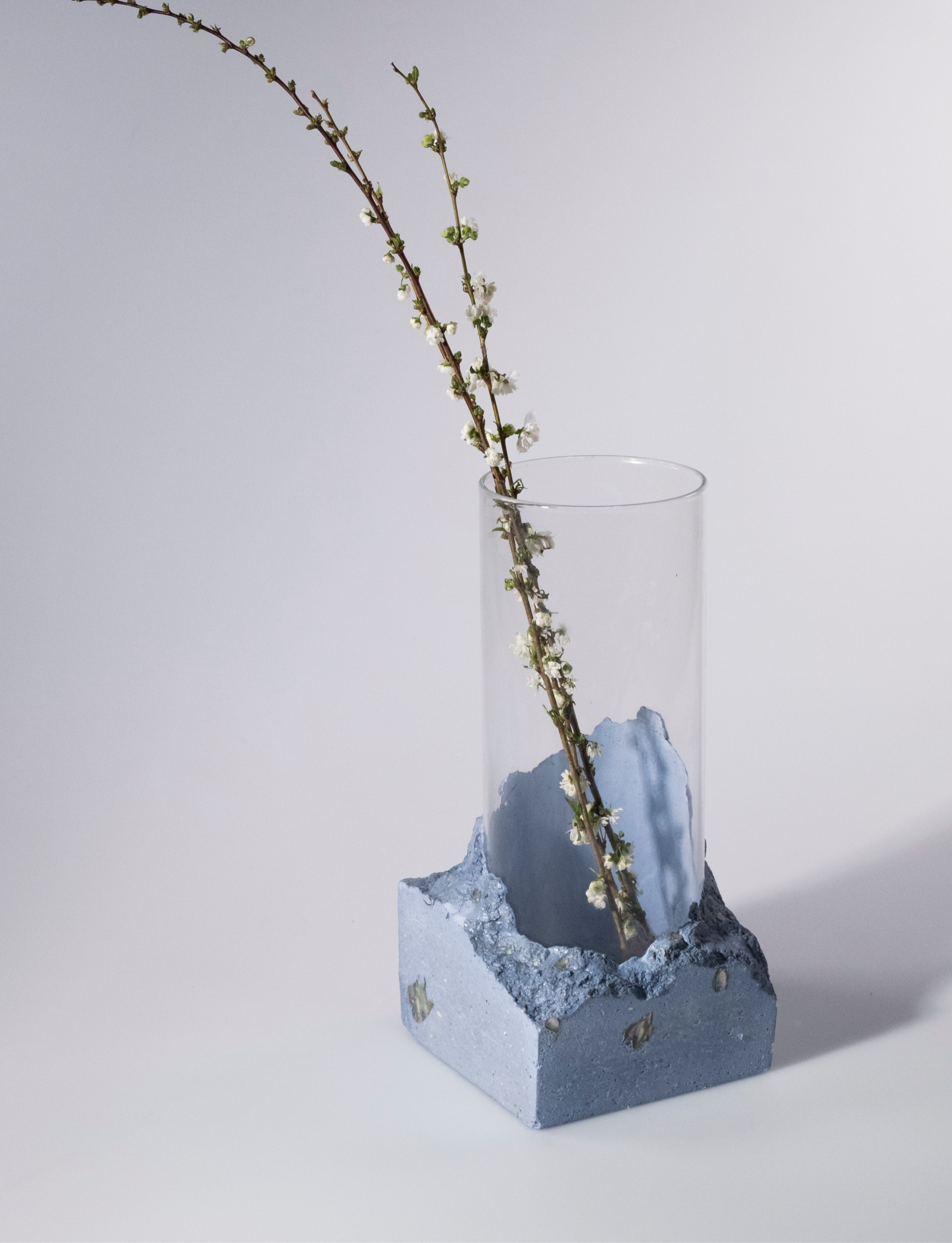 Cliff Series_ Sea Stone Vase Natural