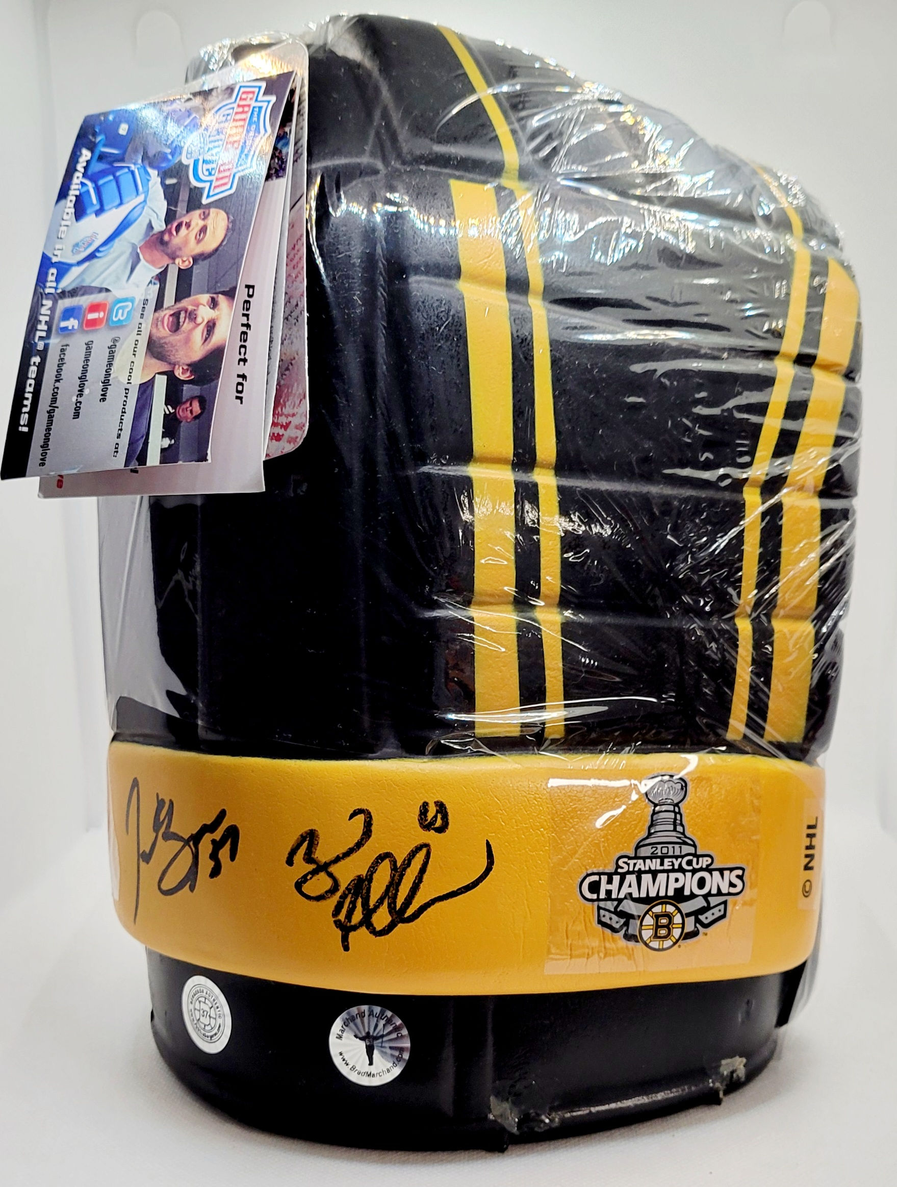 Bergeron Marchand Signed Boston Bruins Game On Glove Beer Koozie COA