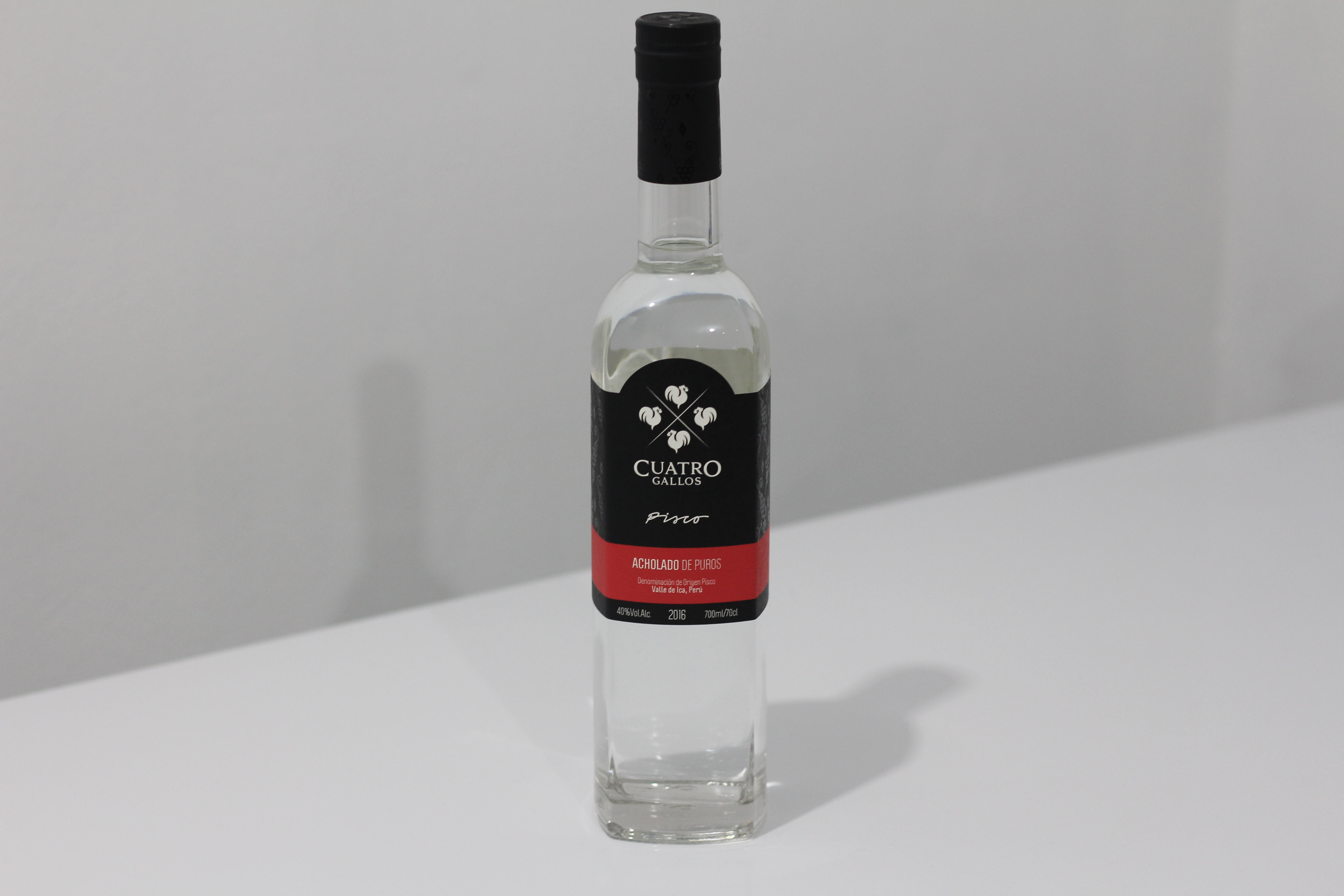 Pisco Cuatro Gallos Acholado 750ml