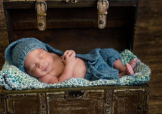 Norcross newborn photography by Lovelee Photography