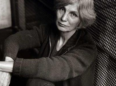 人物介紹 | 最偉大的在世劇作家Caryl Churchill &《Far away》