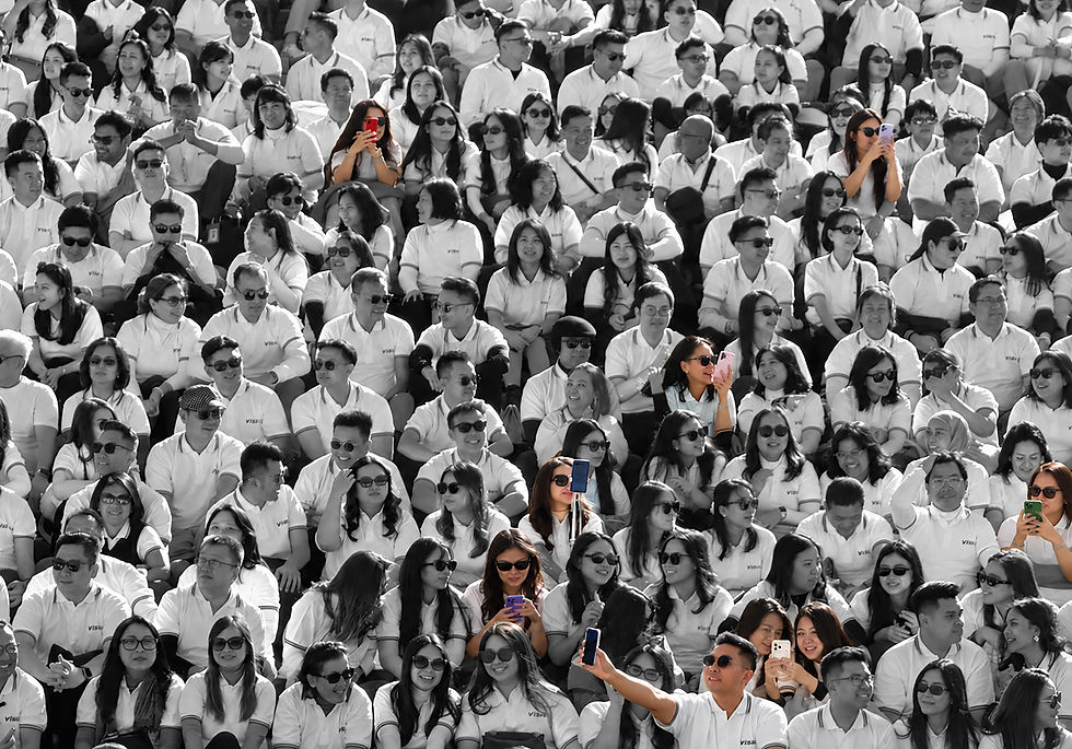 The Corporate Group Photo: Everyone Present. Not Everyone There (#722)