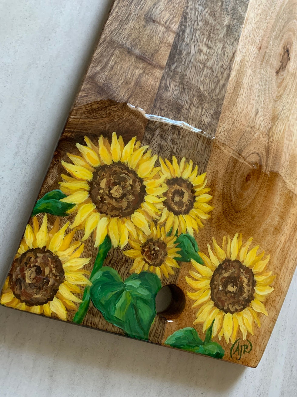 Thumbnail: Sunflowers wood cutting board