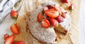 Torta alle fragole e yogurt morbidissima, la ricetta della nonna