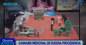 Reportaje de ATV sobre cannabis medicinal mostrando productos comercializados en la vía pública durante un informe sobre la venta informal de cannabis en Perú.