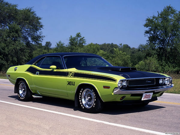 Dodge Challenger.jpg