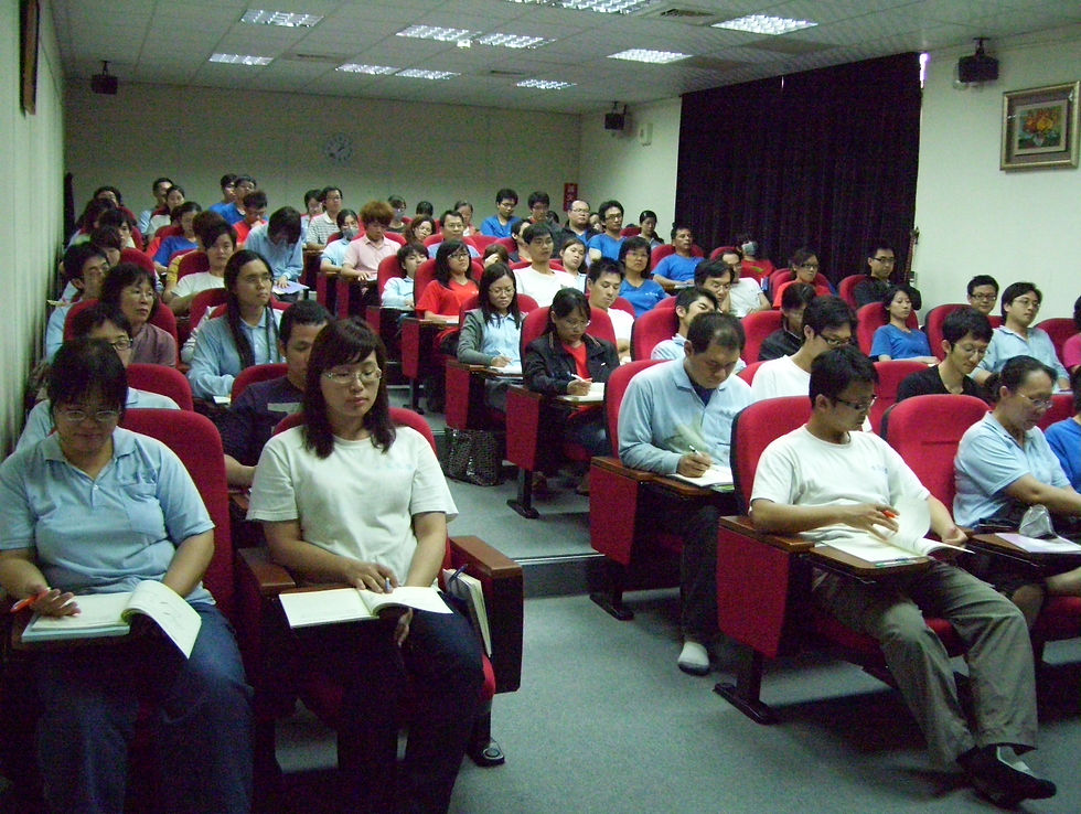 2009 Mỗi tháng tổ chức buổi hộp chia sẻ về các dự án mới