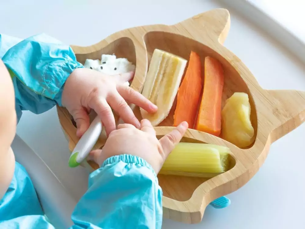 30-top-blw-first-foods-baby-led-weaning-starter-foods-to-enjoy-with-baby.webp