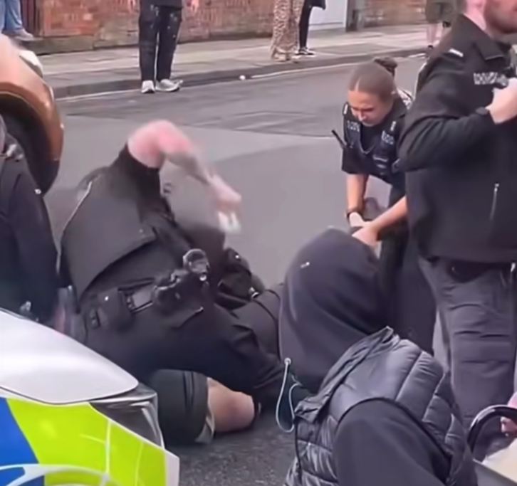 The Teesside & Durham Post reported in September 2025 regarding allegations of Cleveland Police Officers 'assaulting' a person who was detained on the floor, no action was subsequently taken