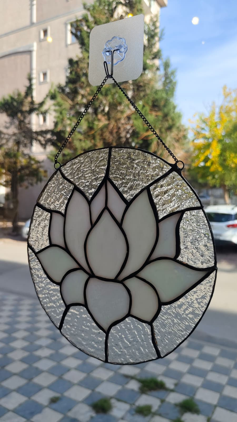 Küçük resim: ⚪Beyaz Lotus – “Saflığa Açılan Kapı”