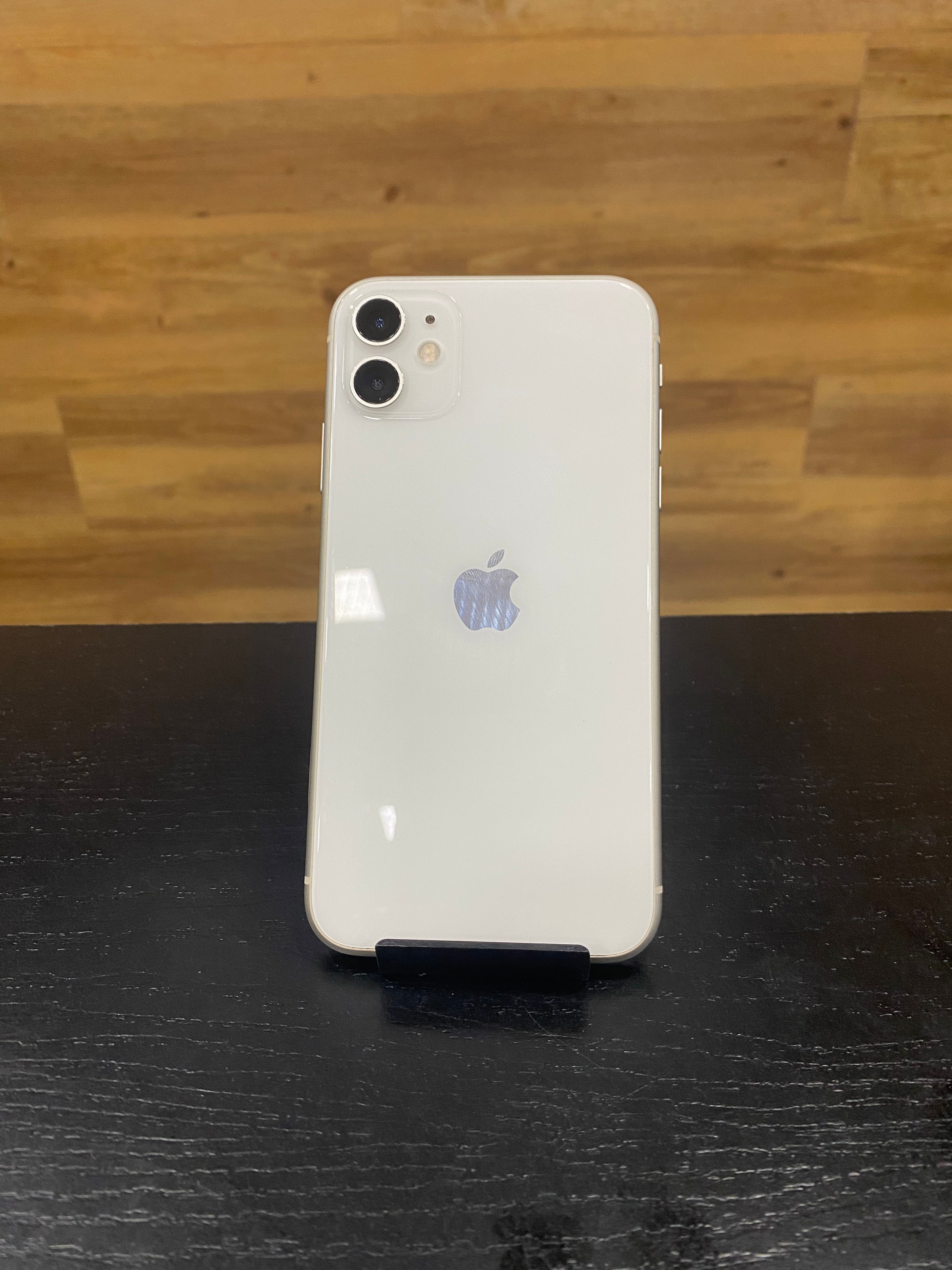 iphone 11 64GB branco