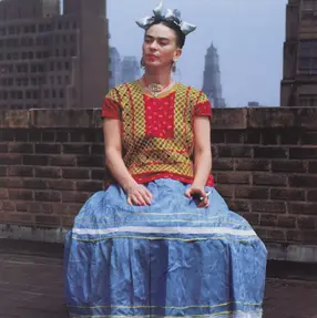 2010.80_Nickolas Muray_Frida in New York-Large_JPEG.webp