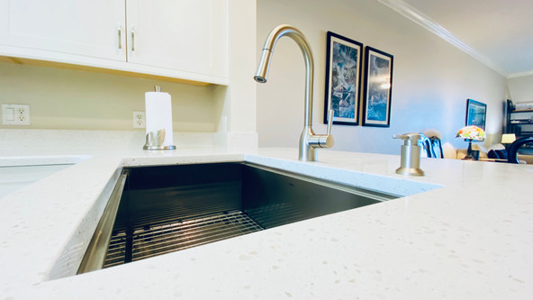 21. Kitchen in condo at 8450 Kingbird Loop