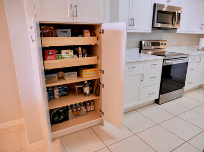 4. Kitchen in condo at 8450 Kingbird Loop