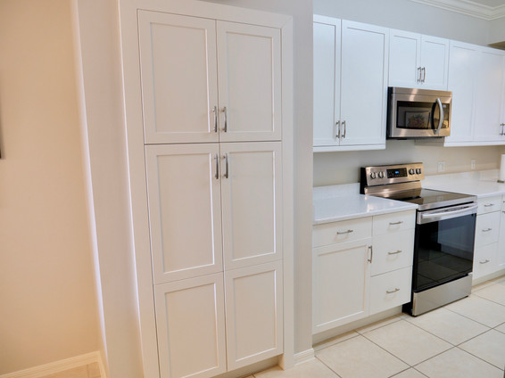 3. Kitchen in condo at 8450 Kingbird Loop