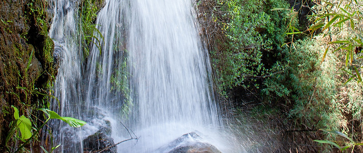 Cachoeira da Tutu - Tuelita em Santa Bárbara do Tugúrio em Minas Gerais a partir da Pousada & Parada Olhos D'Água