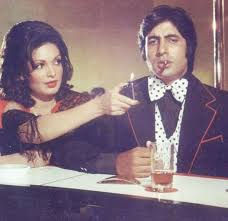 Amitabh Bachchan and Parveen Babi in Deewar, 1975.