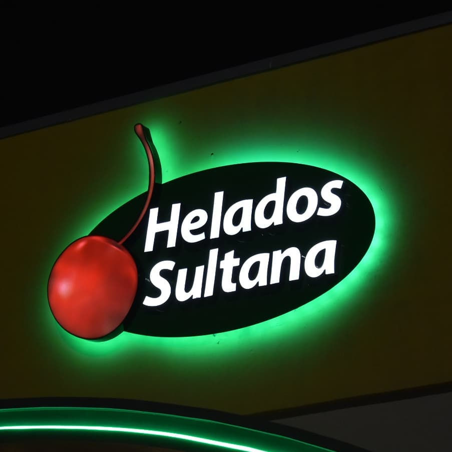 Anuncio Luminoso Helados Sultana