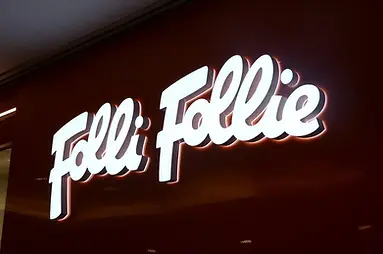 Folli Follie illuminated acrylic letter signs