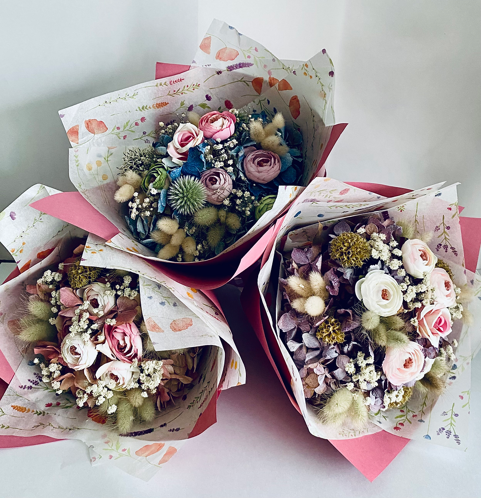 Everlasting Valentine’s Posy x 3 grouped