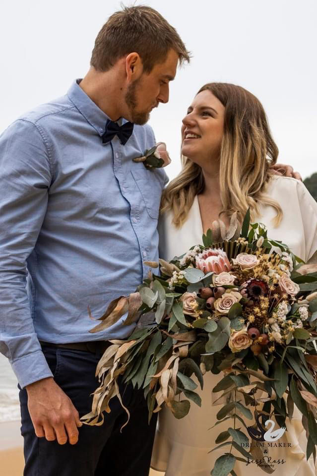 Thumbnail: Wedding Flowers (Bridal Bouquet) 