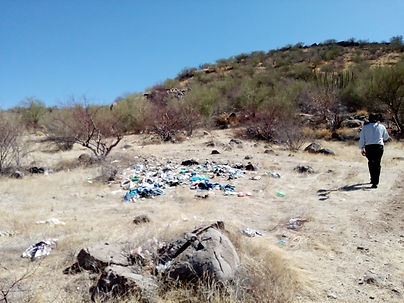 Basura y escombro en ANP Parque Johnson.jpg