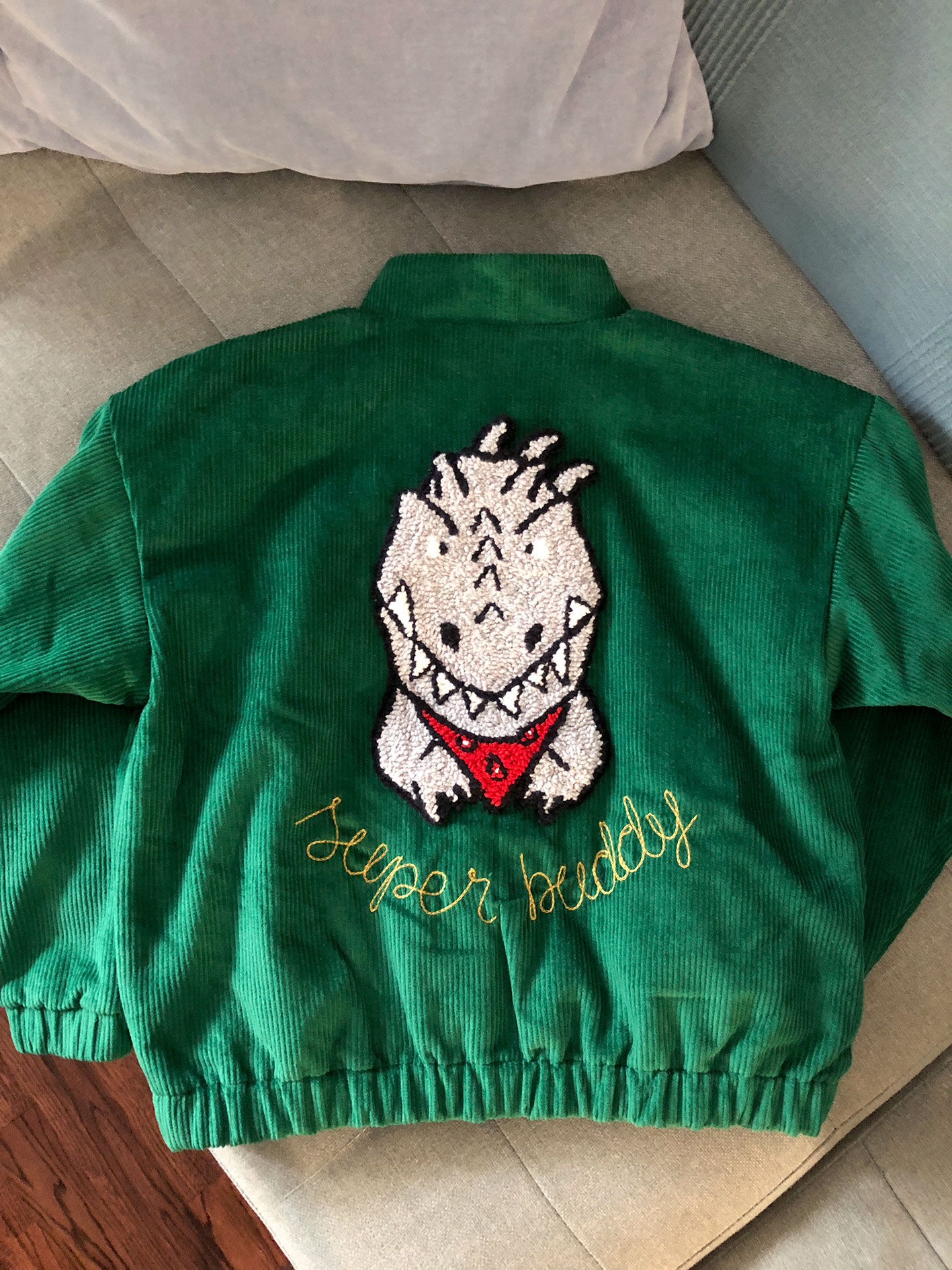 THE BURGER GREEN CORDUROY DINO JACKET SIZE 5/6