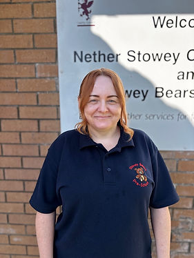 staff tracey.jpg