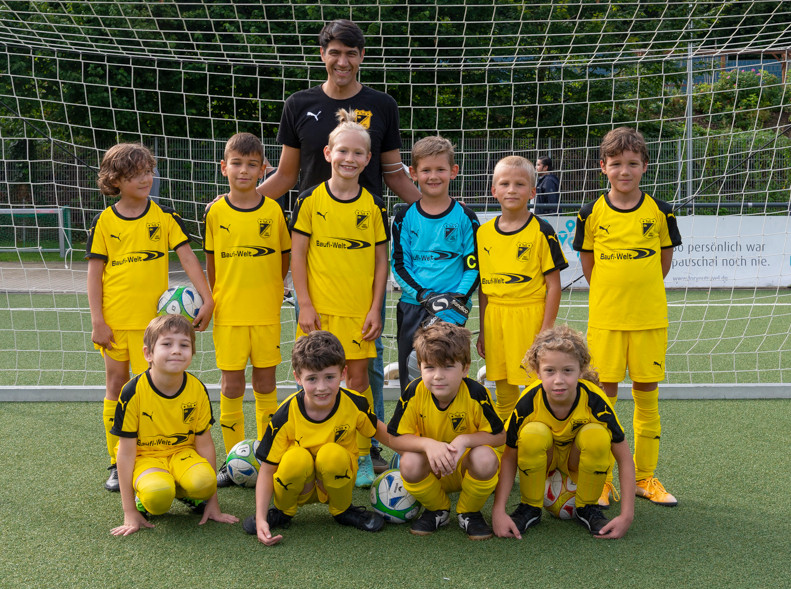 lowres_TuS100-Jgd.-Spieltag 21.08.2021_Team F1_DSC2945.jpg