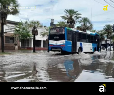Resistencia, bajo agua y sin colectivos: suspendieron el servicio hasta nuevo aviso