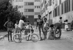 Banlieue, Grenoble, France 1978