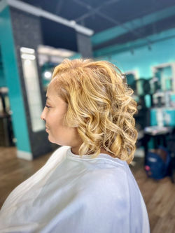 Blonde Beachy Waves Bob