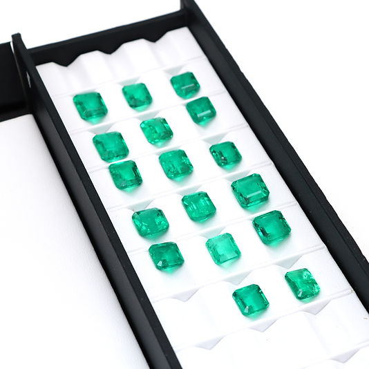 LG Columbian Emerald