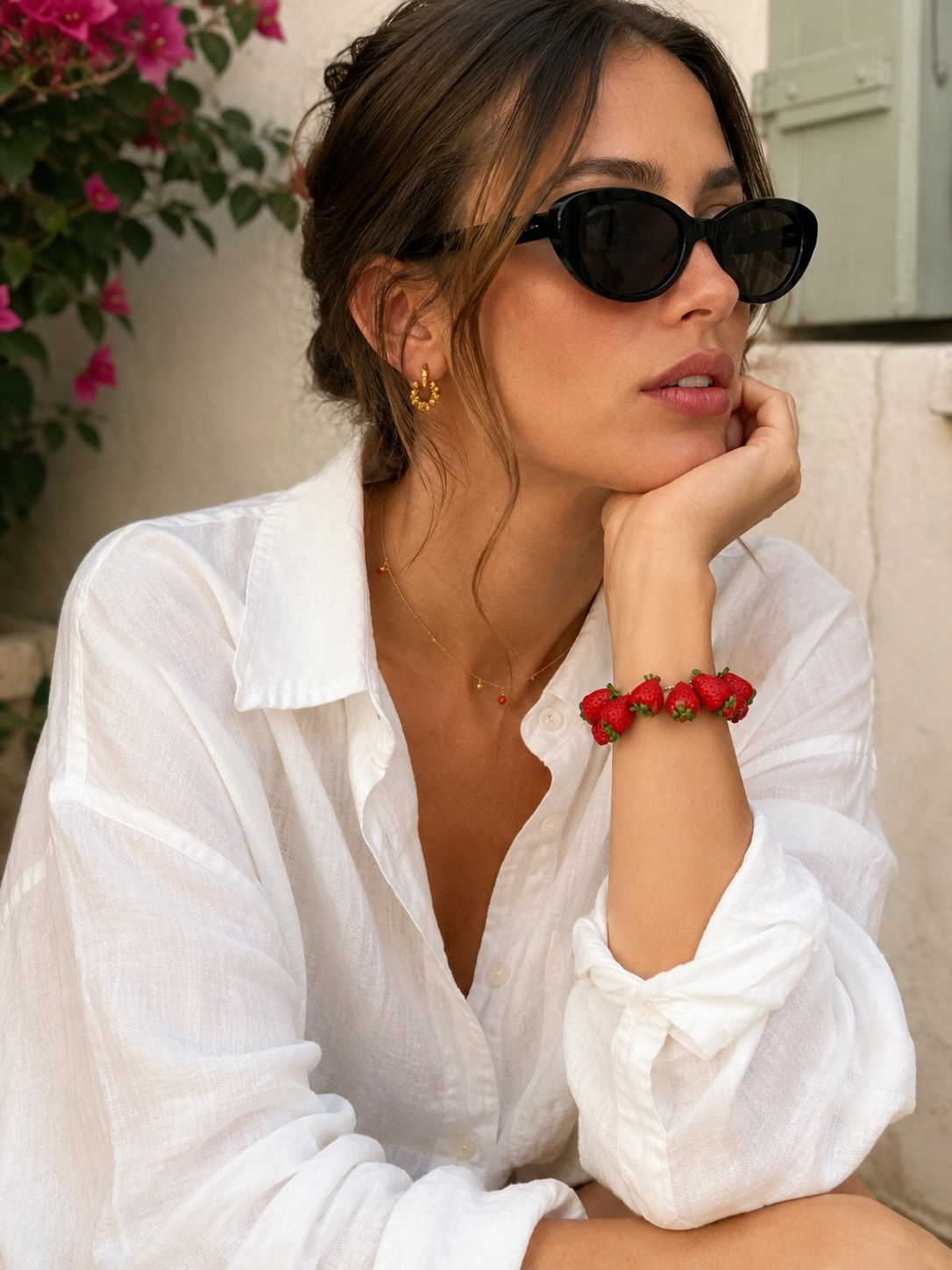 Polunytsia handcrafted strawberry bracelet with nine realistic hand-sculpted strawberries and green leaves