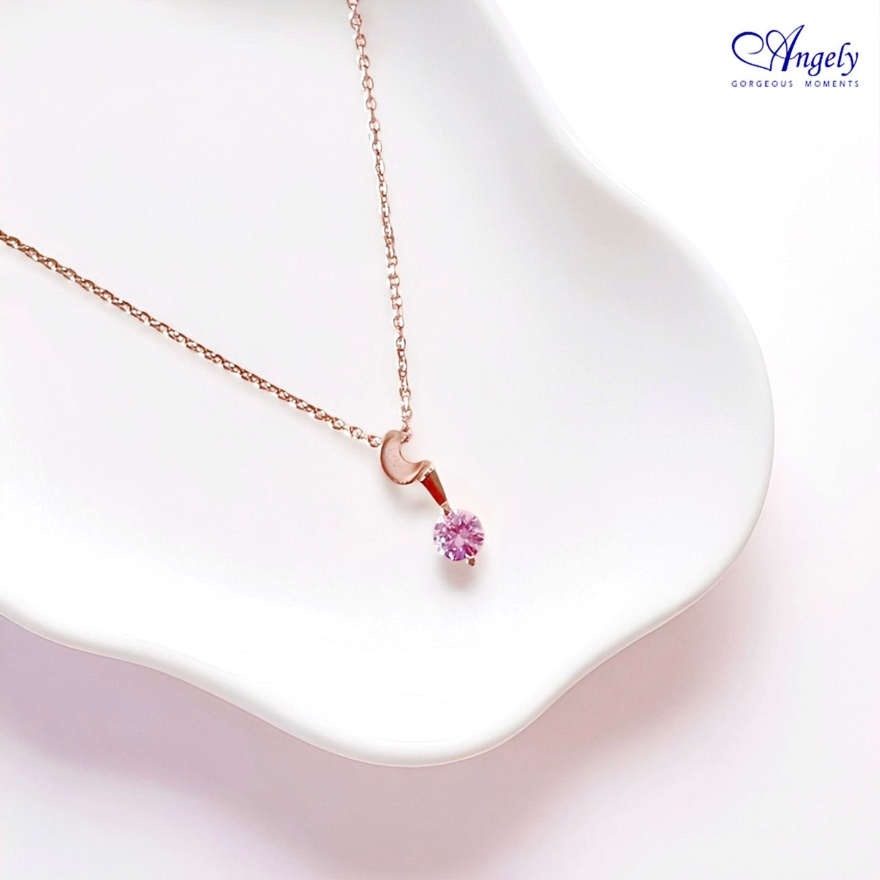【Angely】溫柔流光 粉鋯石項鍊(享盒裝服務)｜送給她的專屬光芒
