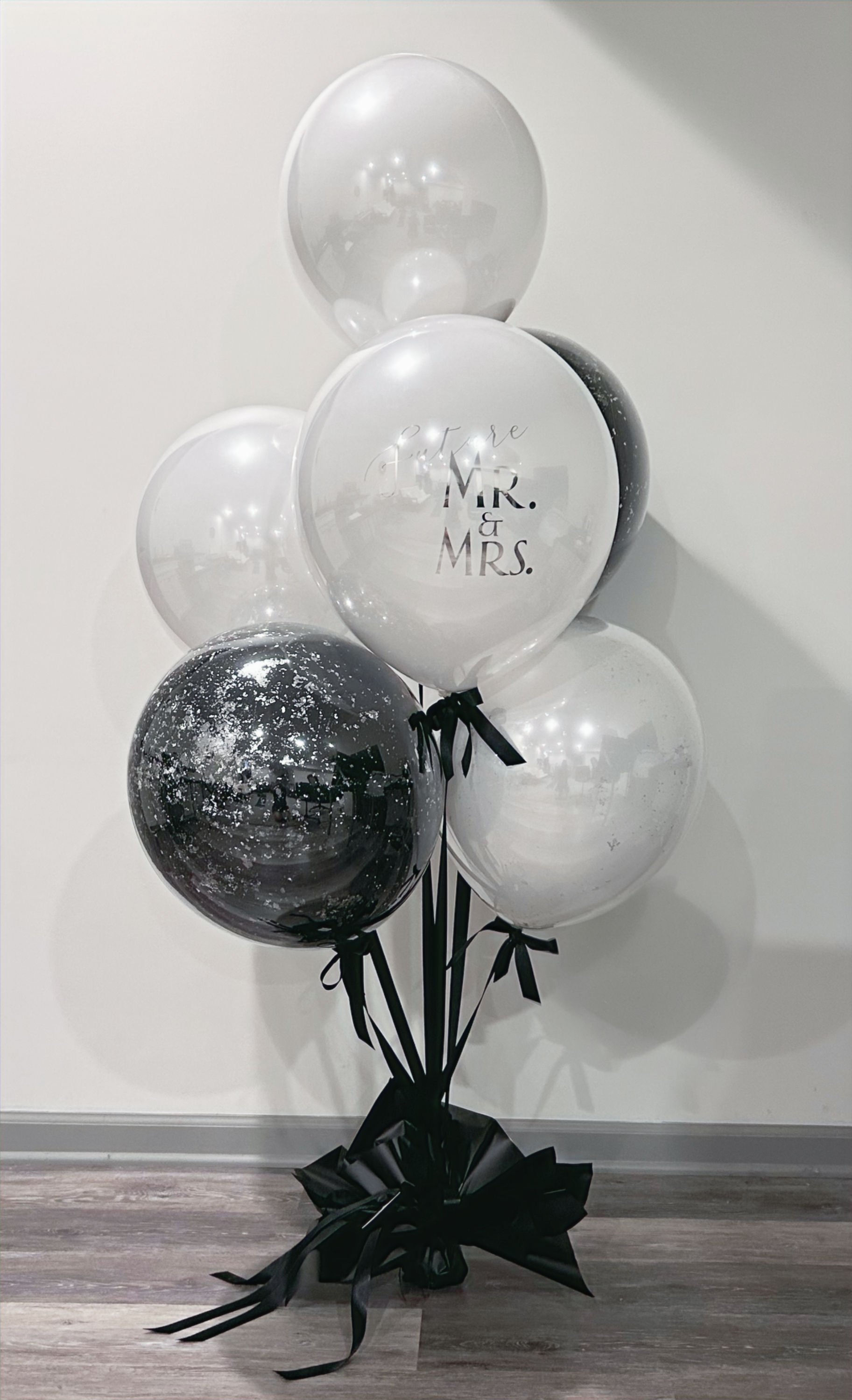Artisan Helium Bouquet- True Classic